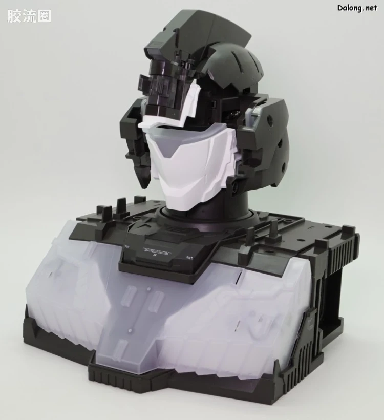 万代 大比例胸像系列 REAL EXPERIENCE MODEL RX-0 独角兽高达 自动变形版 - 图片
